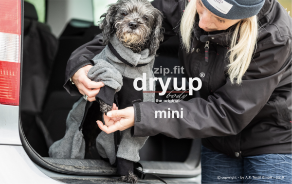 dryup® zip.fit® Body Cape Hundebademantel Trockencape Baumwollfrottee (Größe 30 cm - XXL)